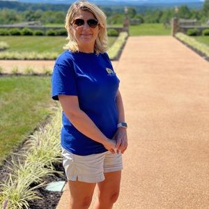 Meet your Posher, Annette